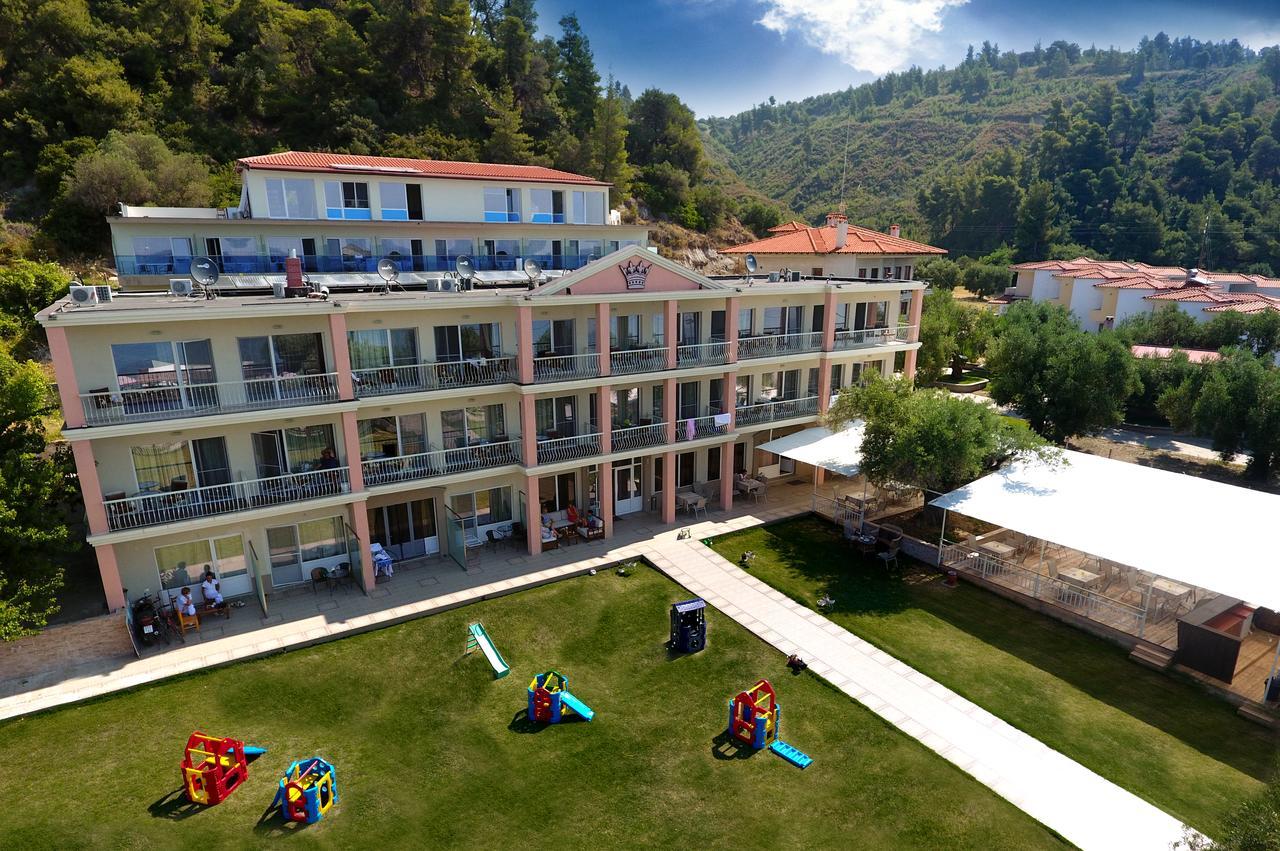Crown Hotel Nea Skioni Exteriör bild