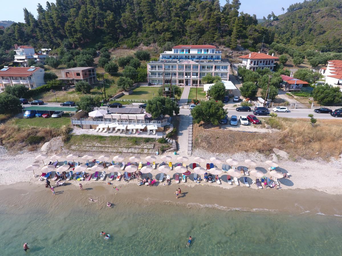 Crown Hotel Nea Skioni Exteriör bild